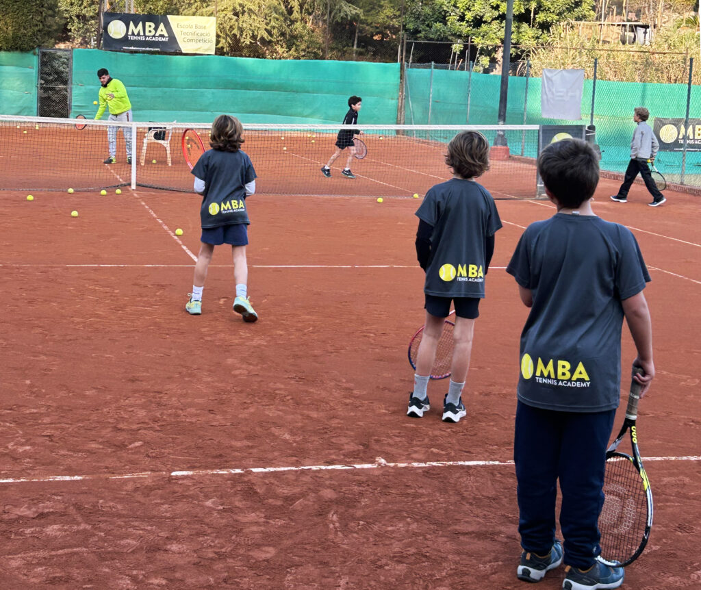 MBA Tennis Academy - Escuela de tenis para niños en Cabrils