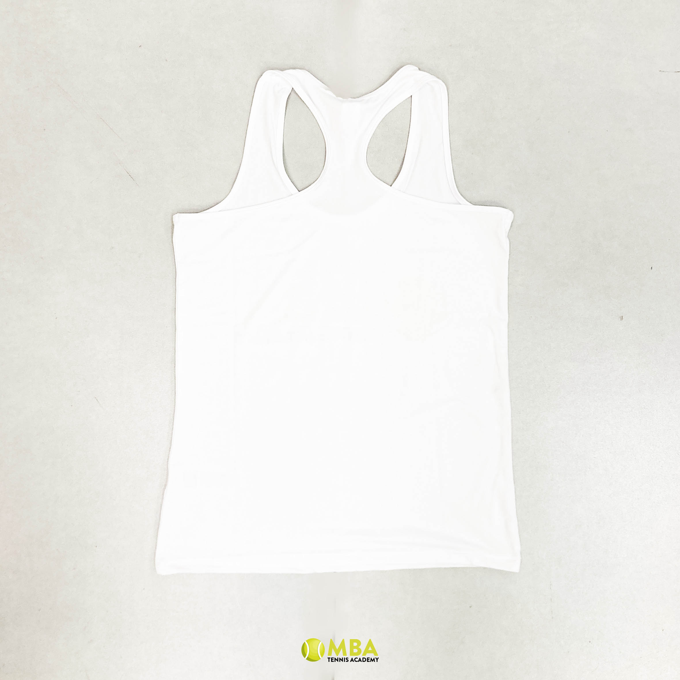 MBA-Tennis-Academy-Camiseta-blanca-mujer-3