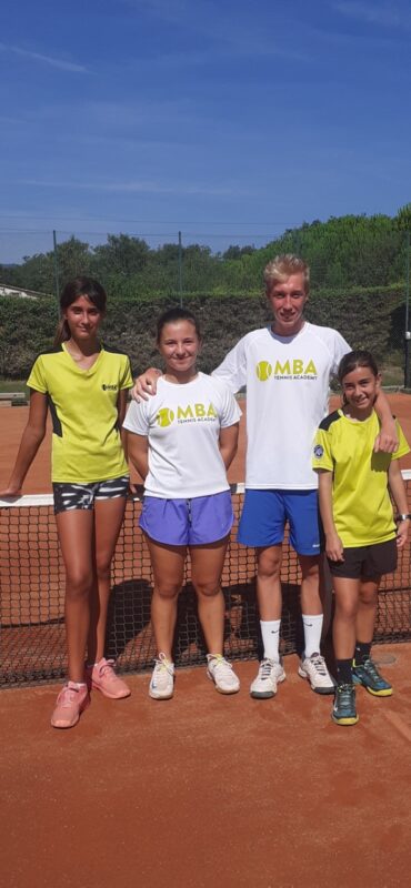 Equipo alevín femenino- MBA Tennis Academy