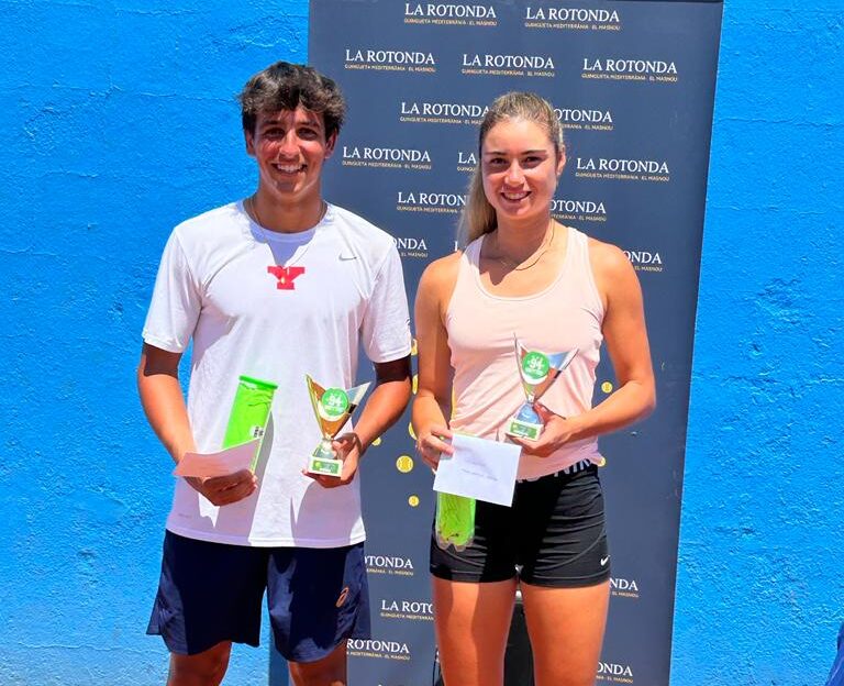 MBA Tennis Academy - Alex Alvarez y Ana Mª M. Vaquero