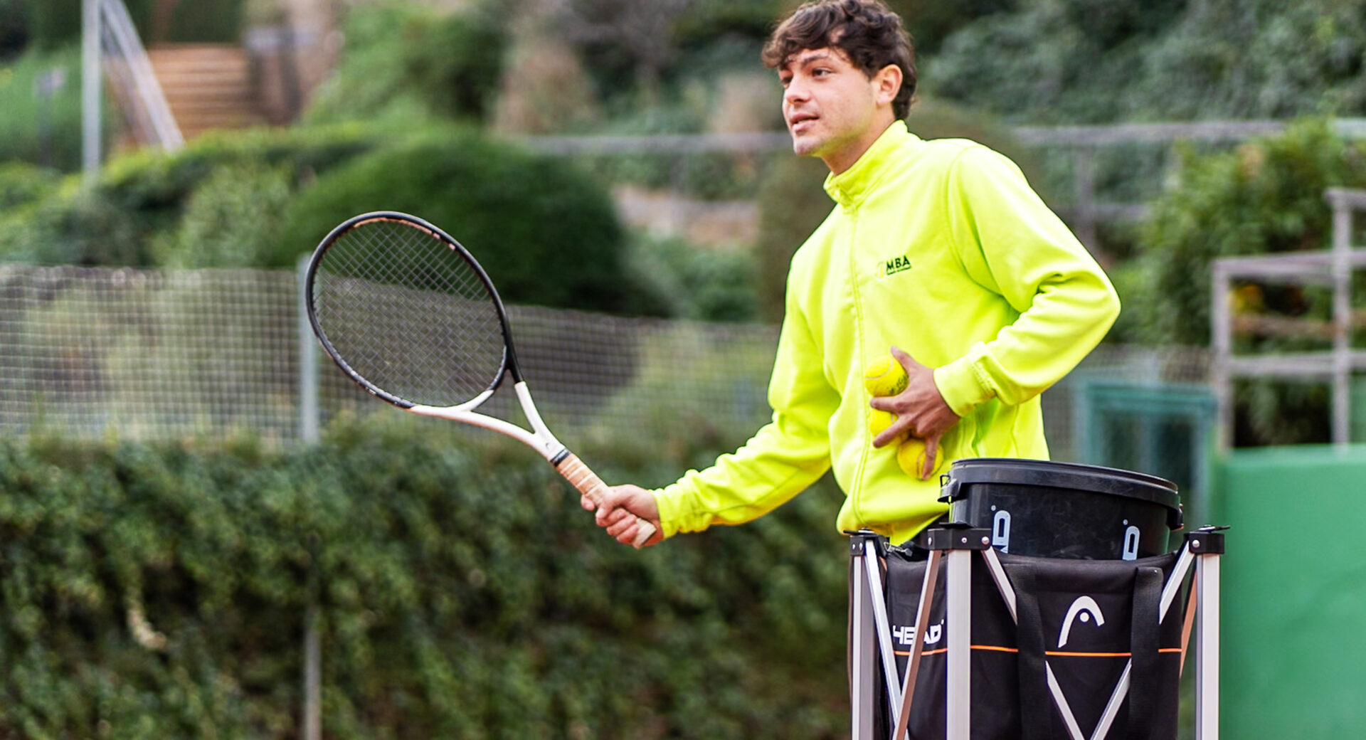 Slider Campus MBA Tennis Academy - profesor tenis 2