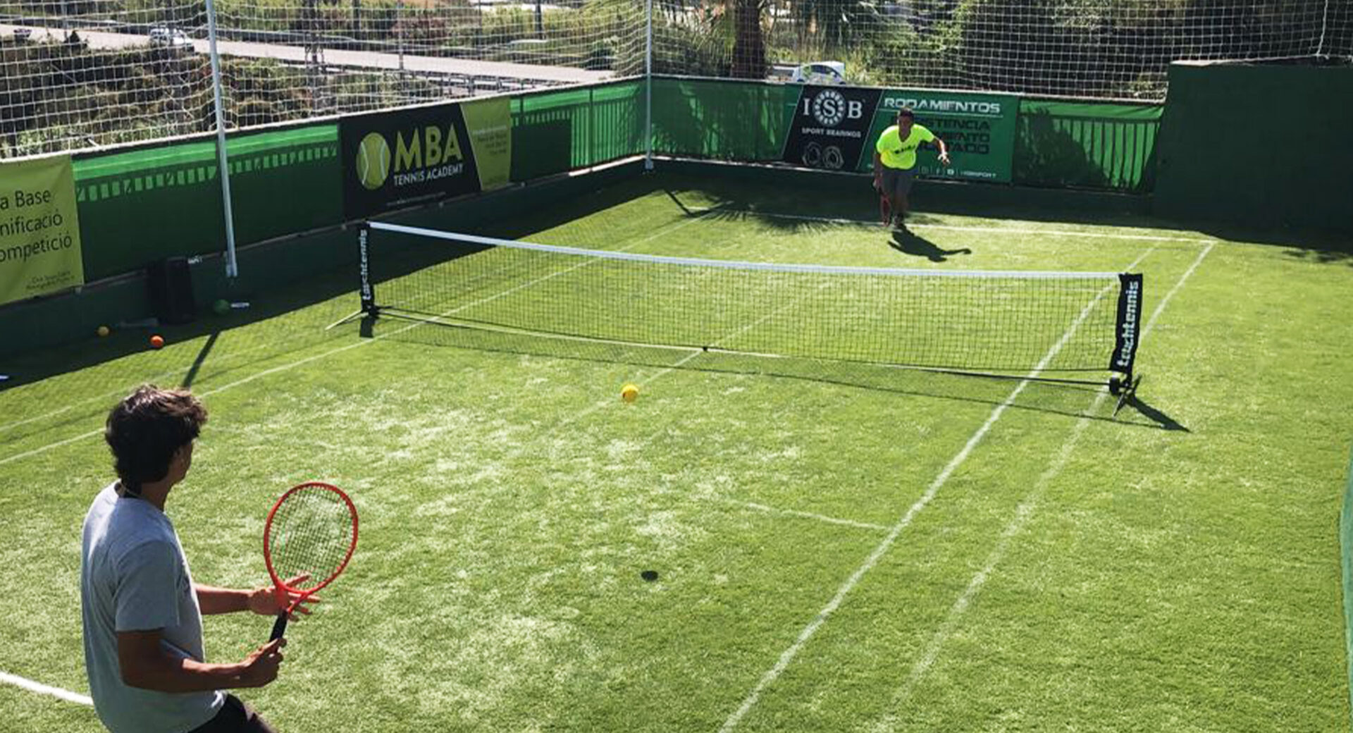 Slider Campus MBA Tennis Academy - touch tenis